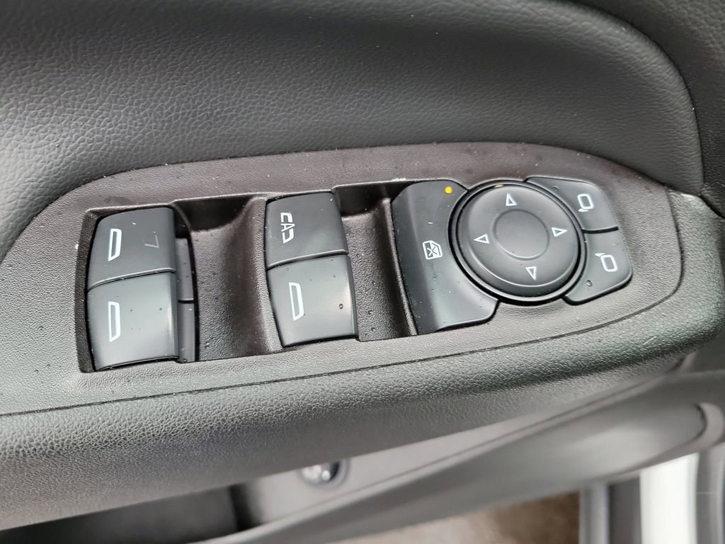 Used 2021 Chevrolet Equinox LT image 10