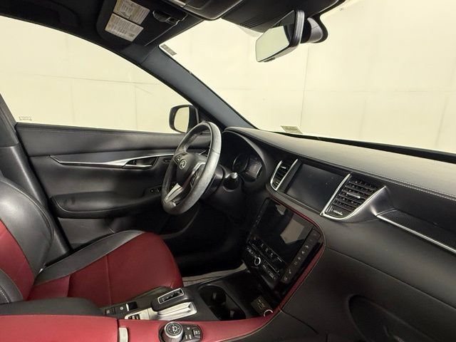 Used 2023 INFINITI QX50 Sport FWD image 31