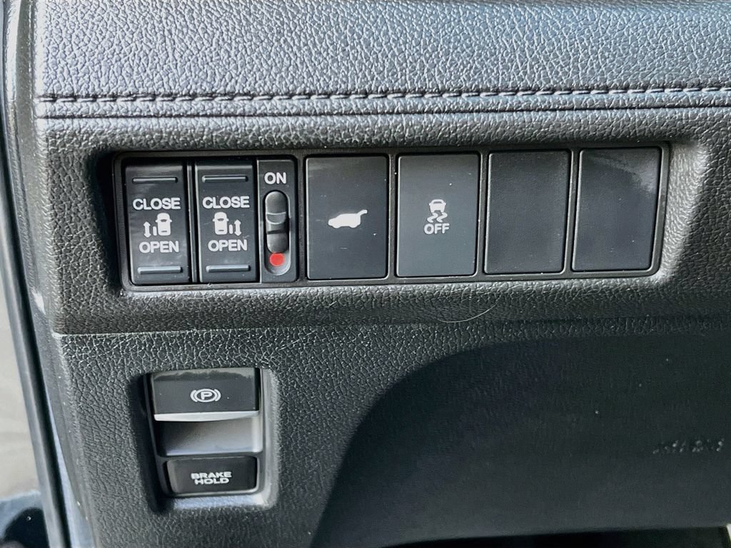 Used 2026 Honda Odyssey EX-L image 10