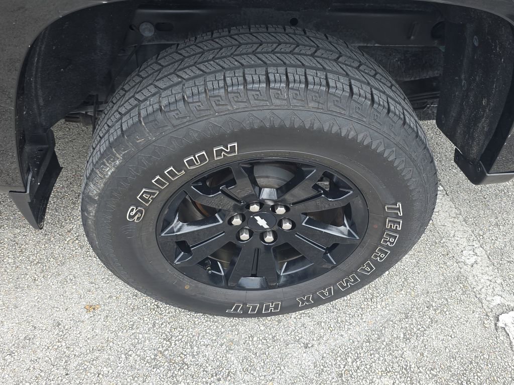 Used 2017 Chevrolet Colorado Z71 image 8