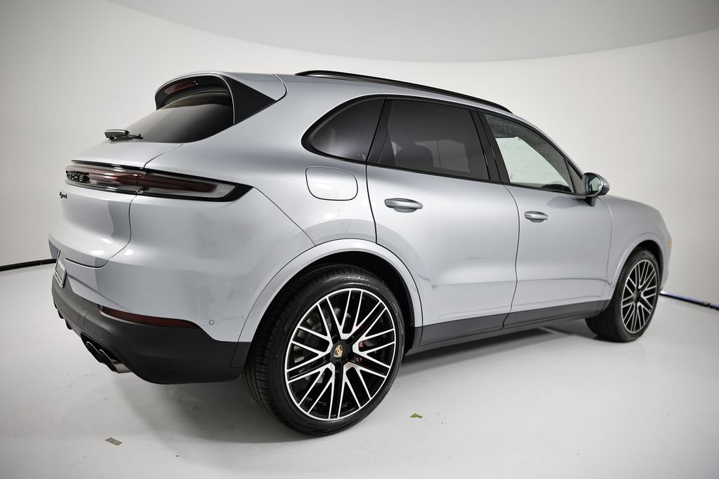 New 2026 Porsche Cayenne S AWD/4WD image 7