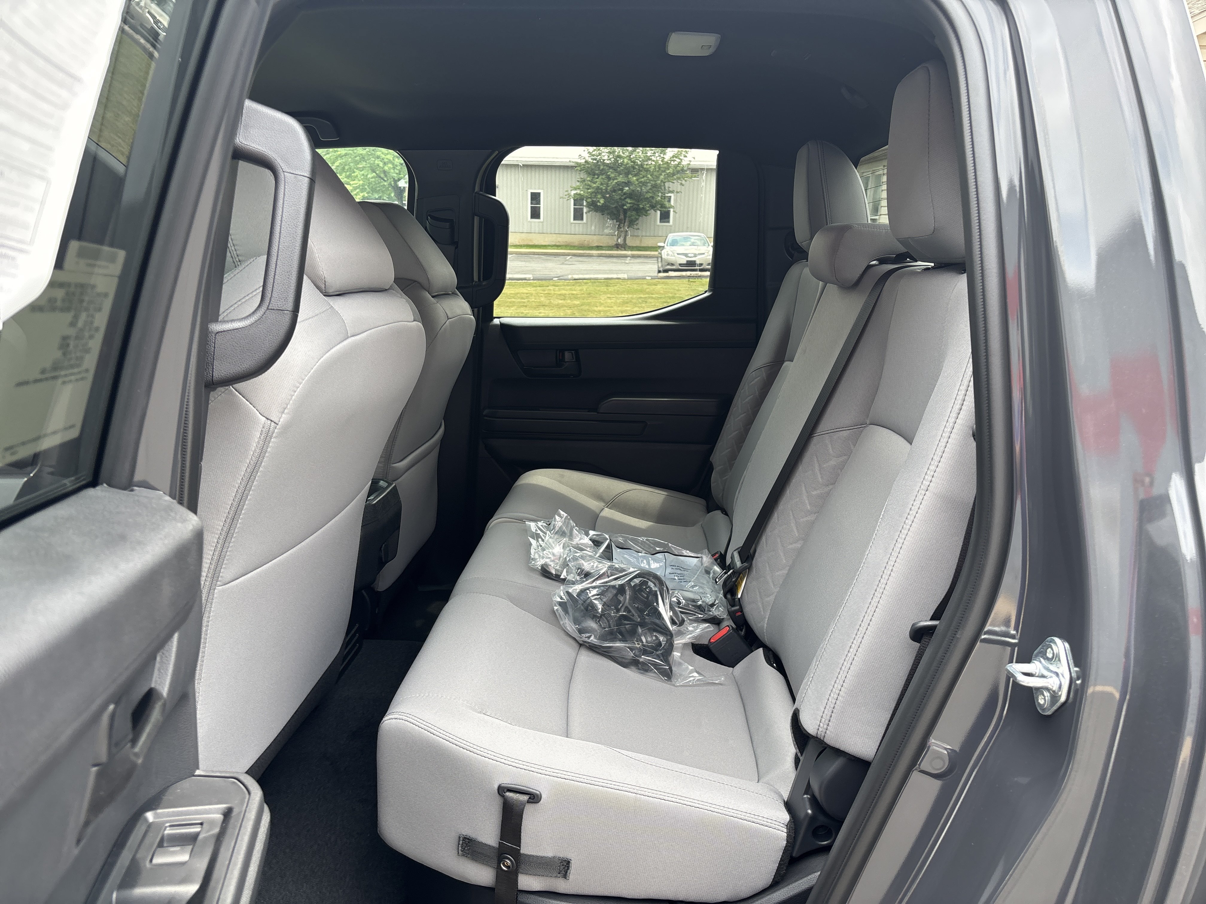 Certified 2026 Toyota Tacoma SR5 AWD/4WD image 13