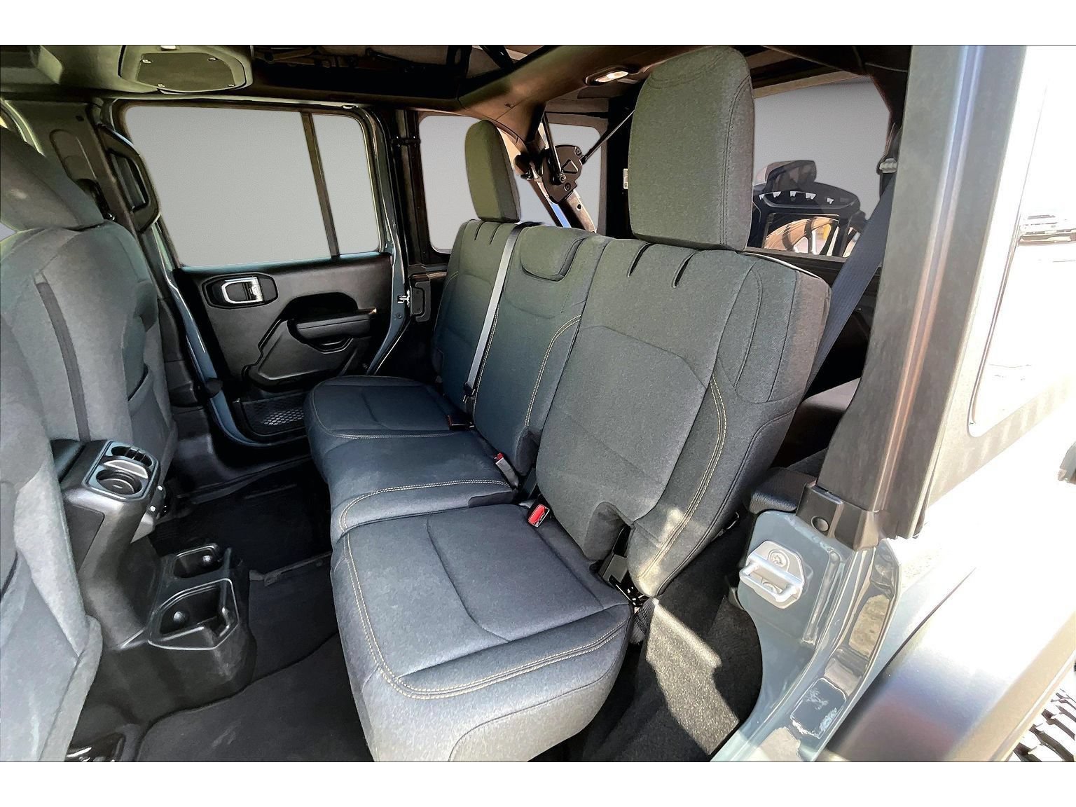Used 2026 Jeep Wrangler Unlimited Sport AWD/4WD image 35