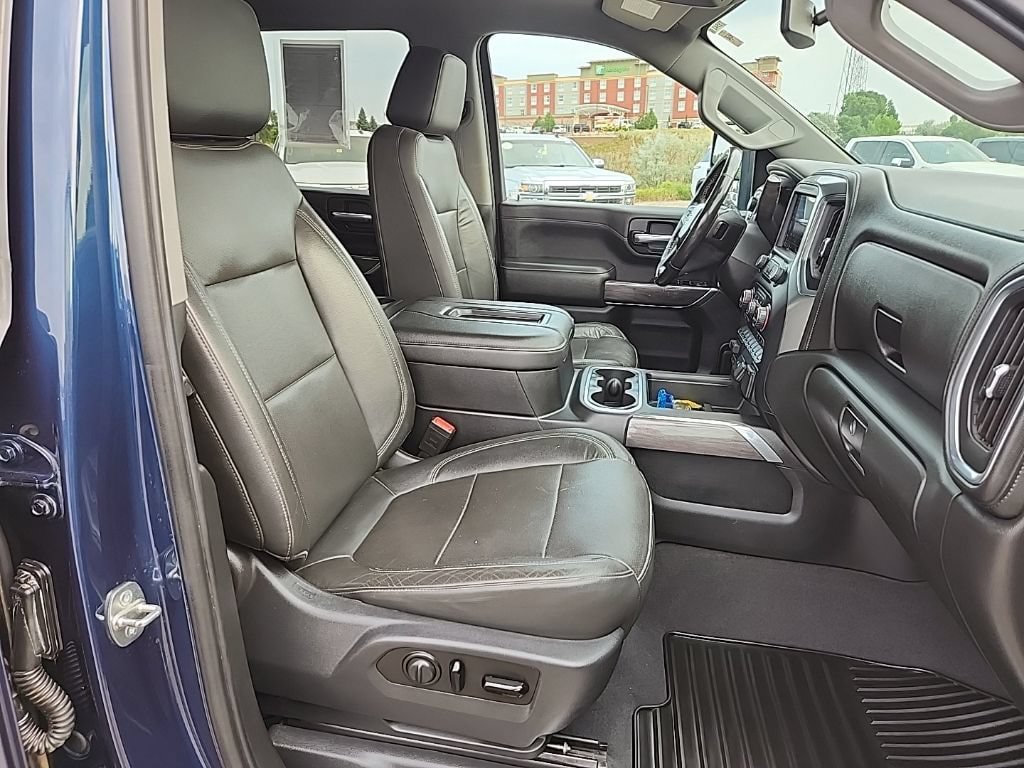 Certified 2020 Chevrolet Silverado 2500 LTZ w/ LTZ Plus Package AWD/4WD image 45
