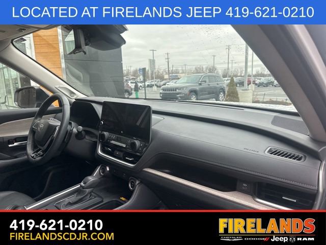 Used 2024 Toyota Grand Highlander Platinum image 18