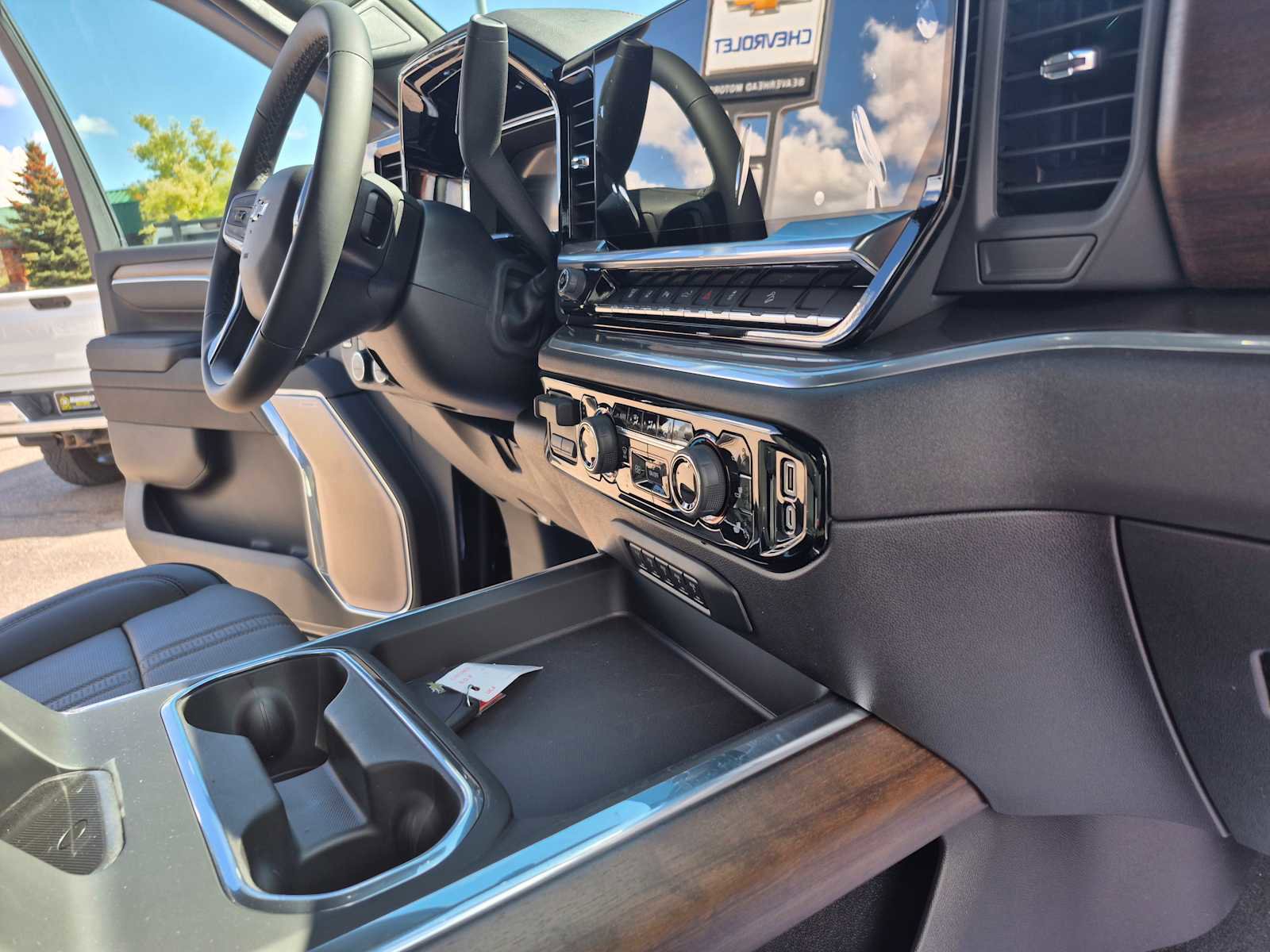 New 2026 Chevrolet Silverado 3500 High Country w/ High Country Premium Package image 29