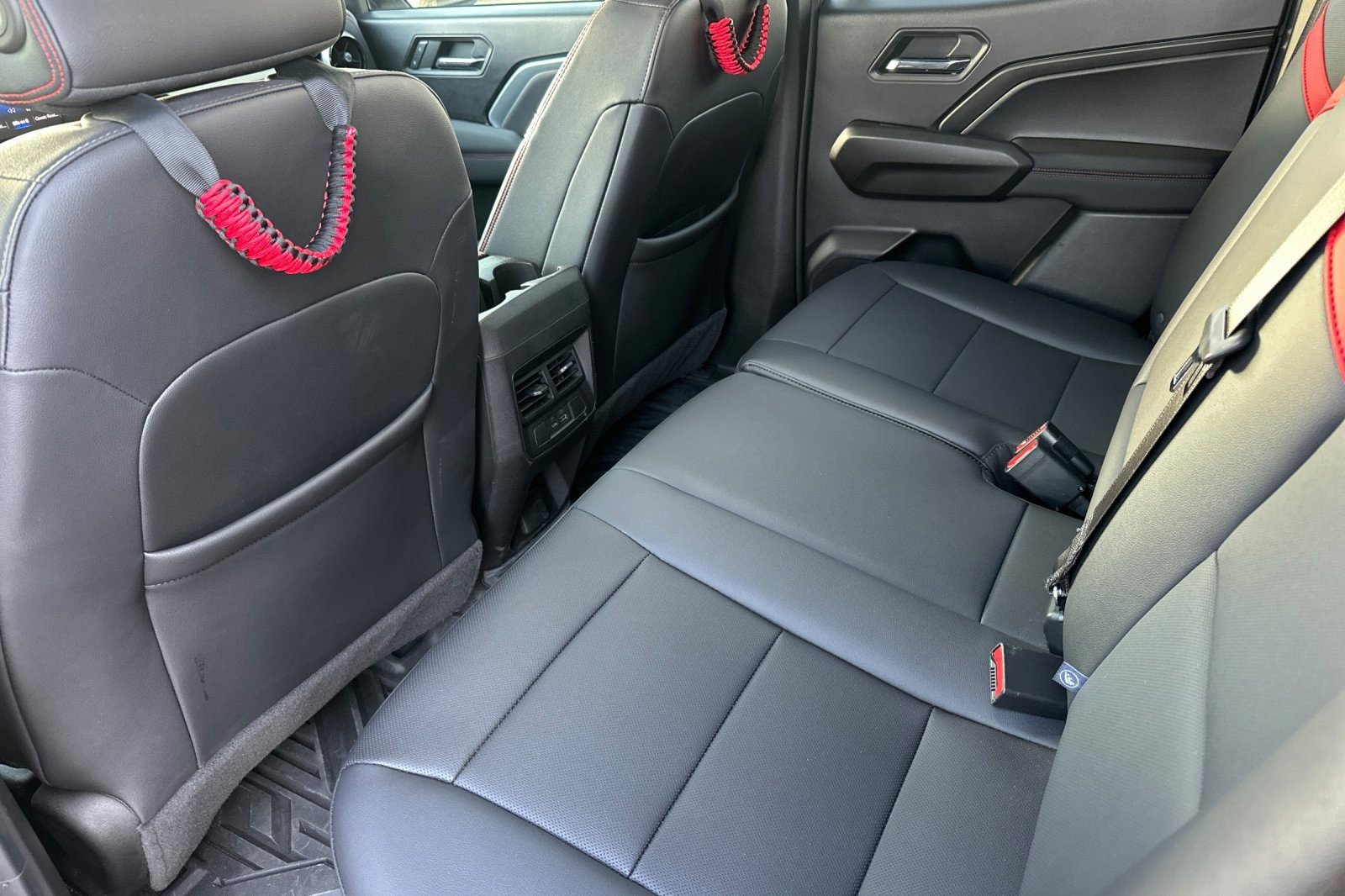 Certified 2024 Chevrolet Colorado Z71 w/ Z71 Convenience Package 2 image 19