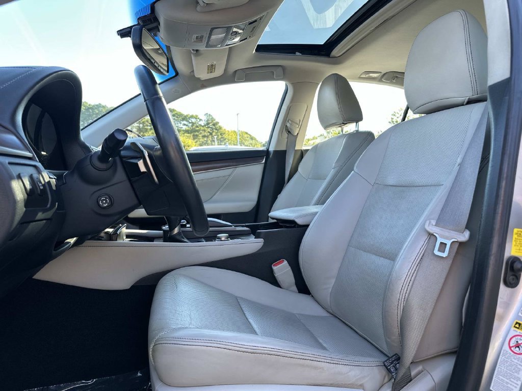 Used 2015 Lexus GS 350 w/ Premium Package RWD image 23