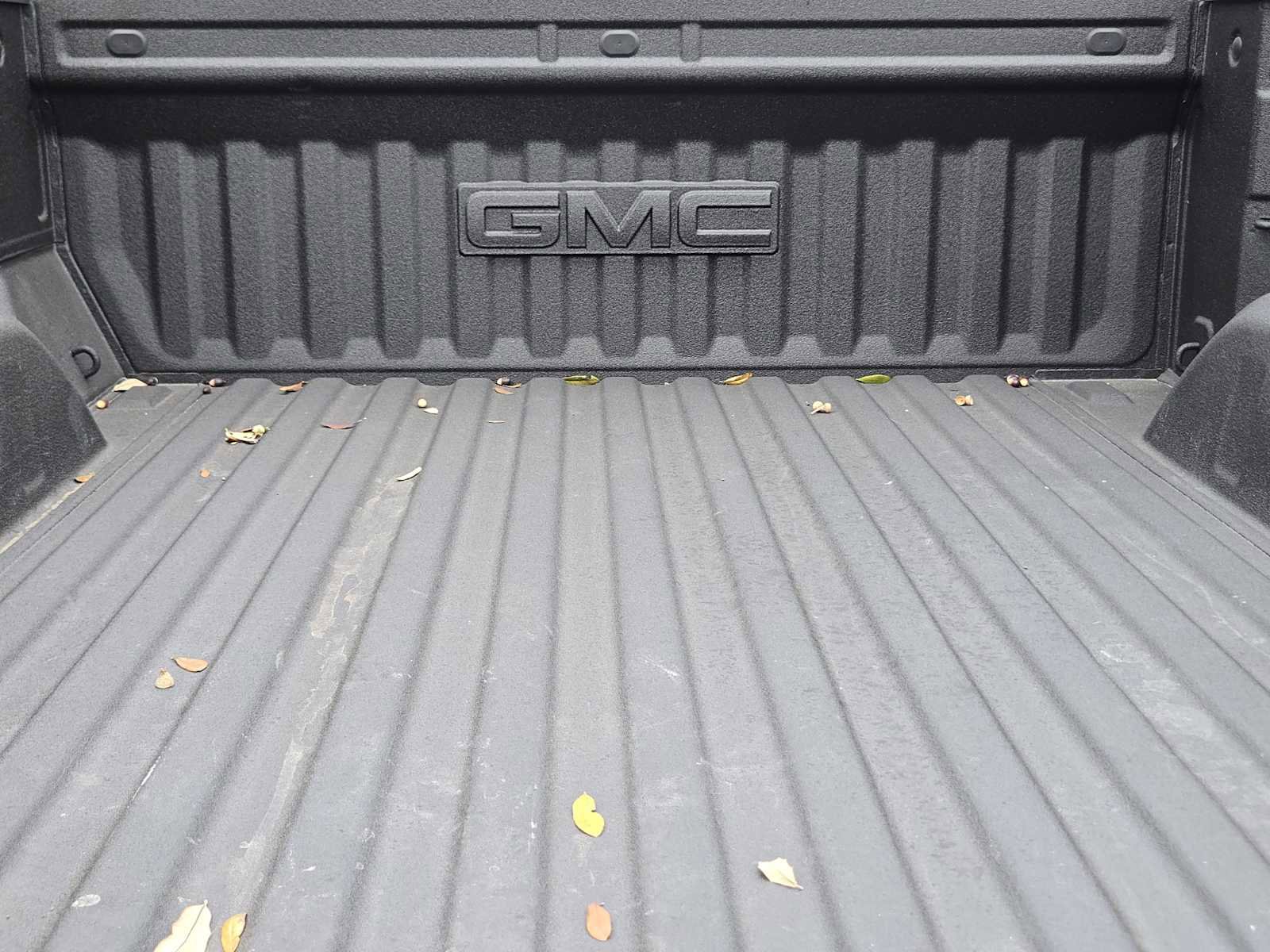 Certified 2024 GMC Sierra 1500 SLT image 31