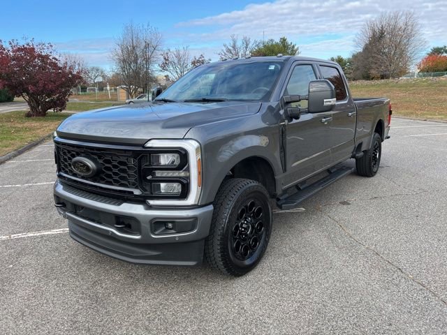 Used 2025 Ford F350 Lariat w/ Lariat Ultimate Package image 4