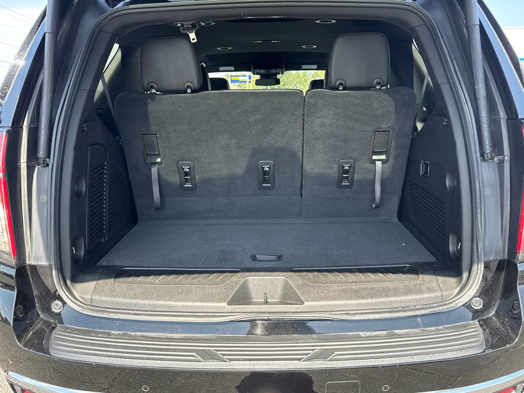 Used 2024 Chevrolet Tahoe LT AWD/4WD image 19