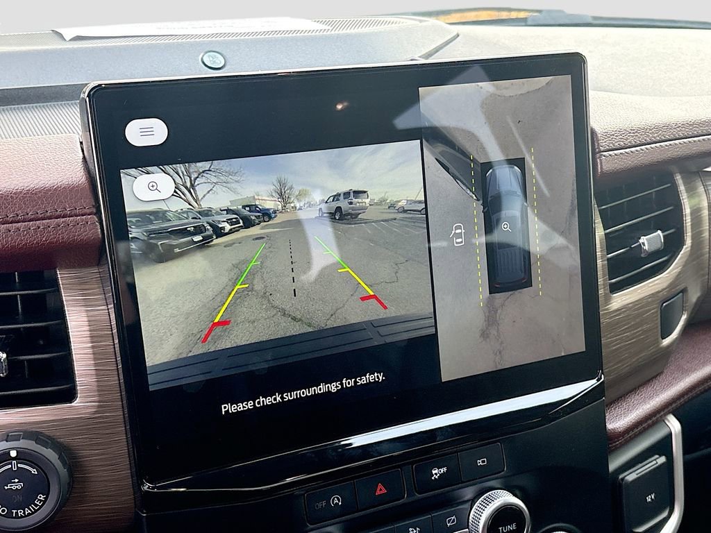 Used 2023 Ford Expedition Limited image 14