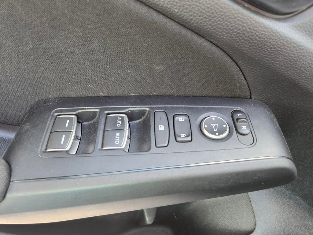 Used 2023 Honda Civic Sport image 11