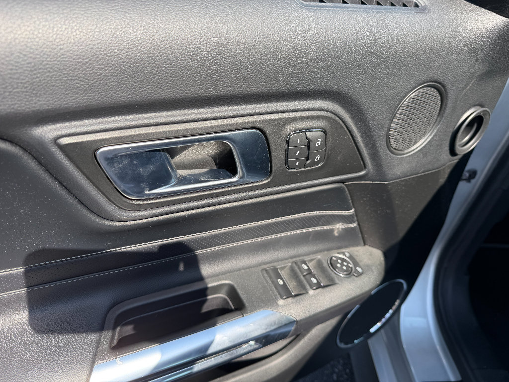 Used 2019 Ford Mustang GT Premium w/ Equipment Group 401A RWD image 42