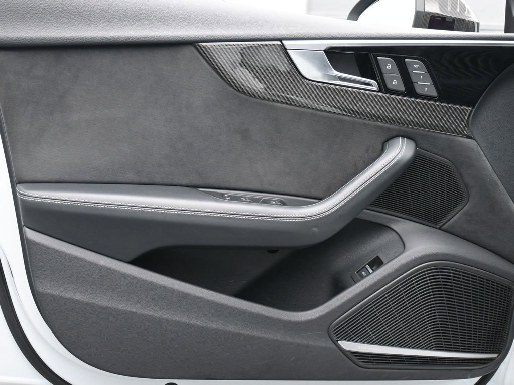 Used 2023 Audi RS 5 Sportback w/ Black Optic Carbon Package image 9