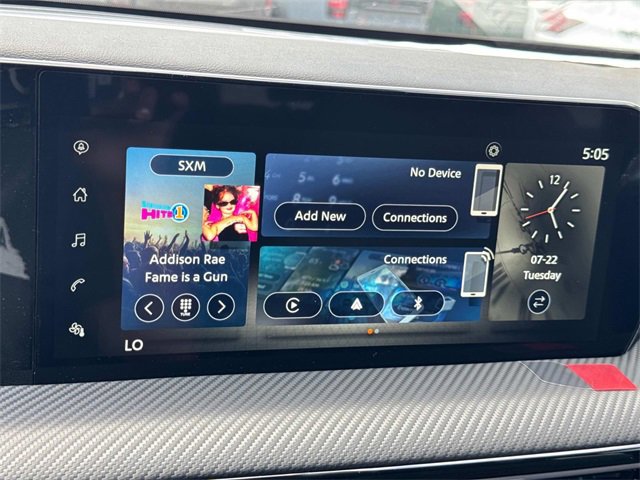 New 2025 Nissan Kicks SR image 27