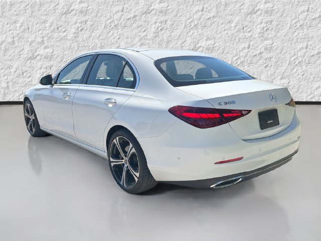 Used 2024 Mercedes-Benz C 300 Sedan image 5