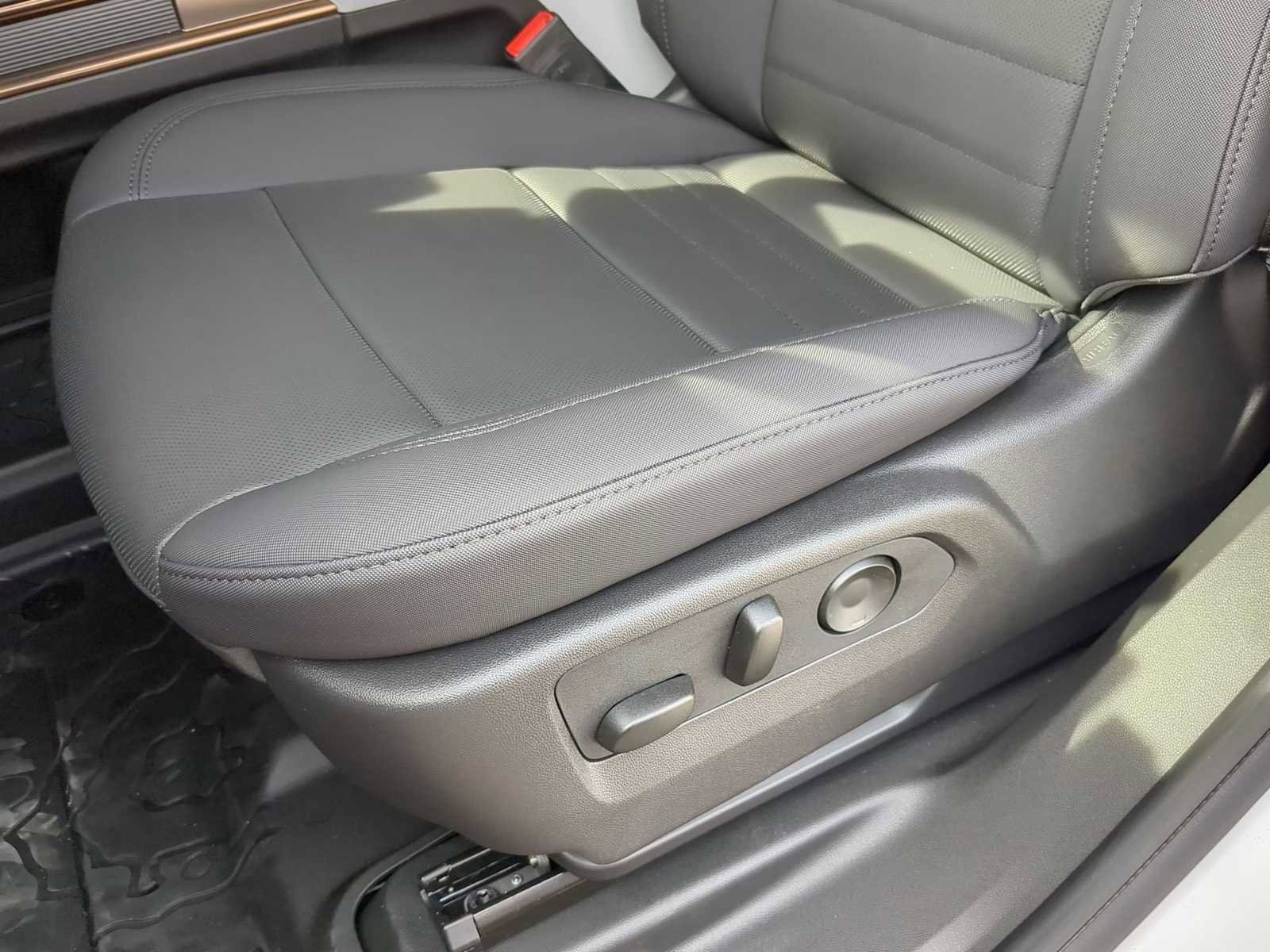 New 2025 GMC Hummer EV 3X image 13