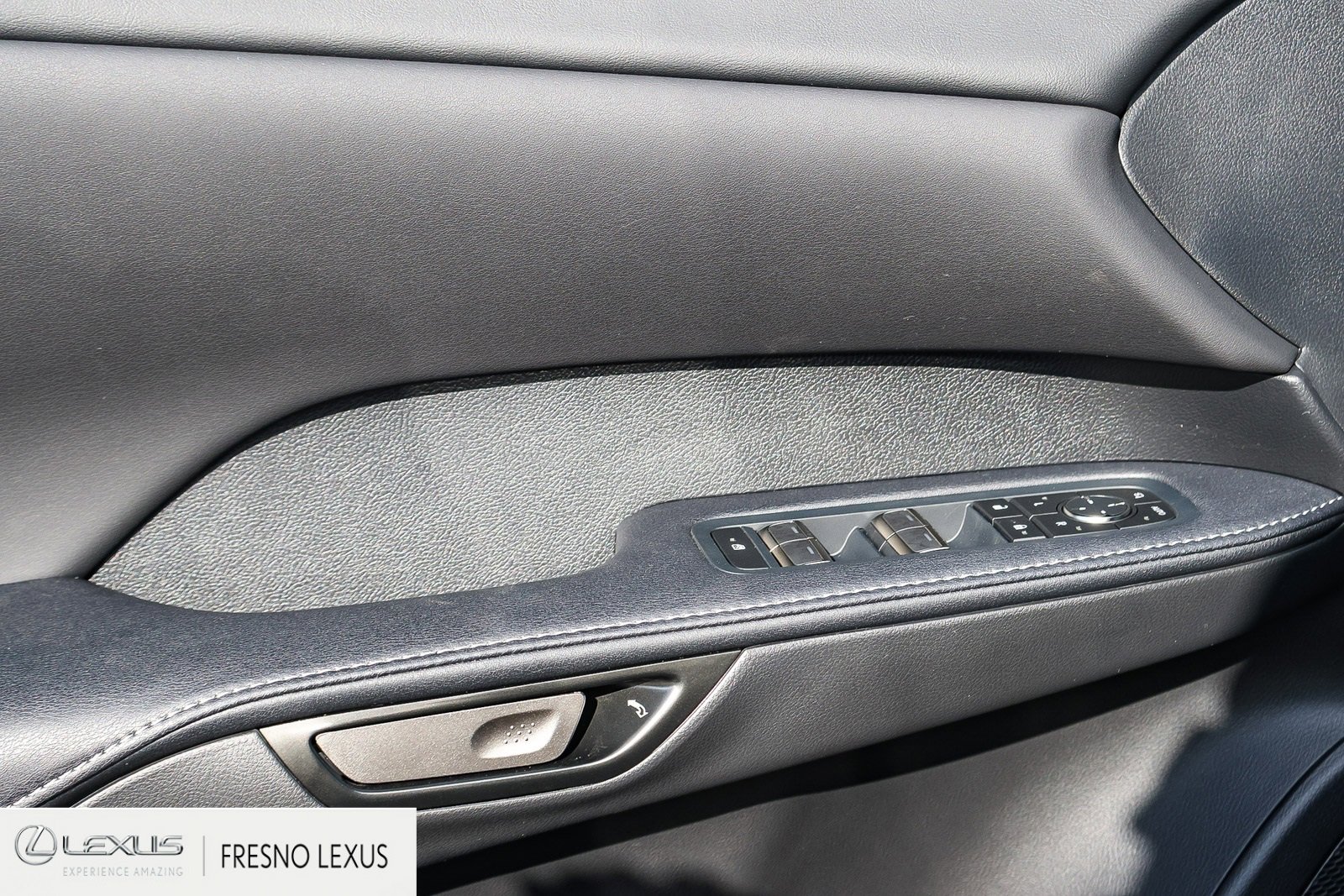 New 2025 Lexus RX 350 FWD image 23