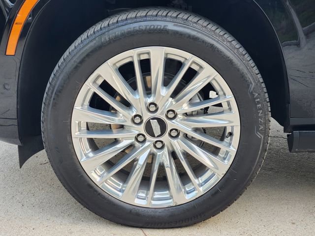 Used 2026 Cadillac Escalade Luxury RWD image 9