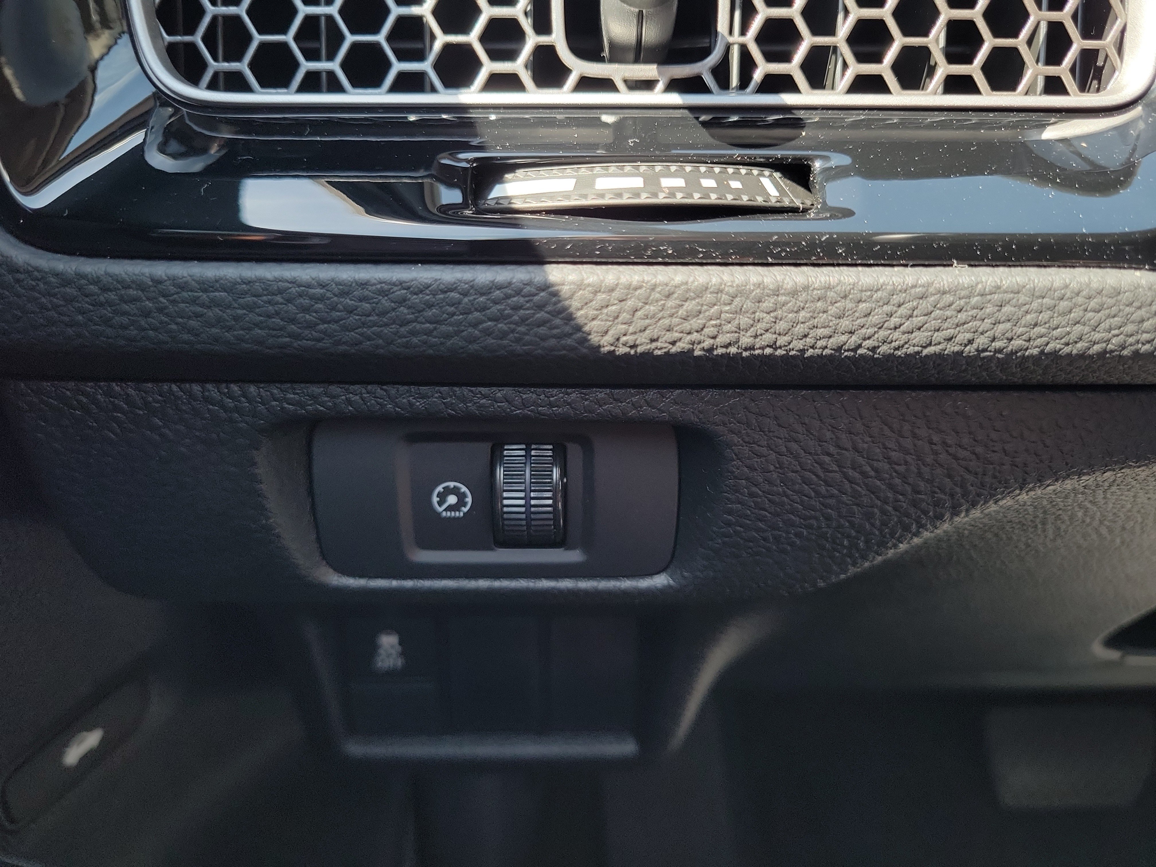 Used 2026 Honda Civic LX image 31