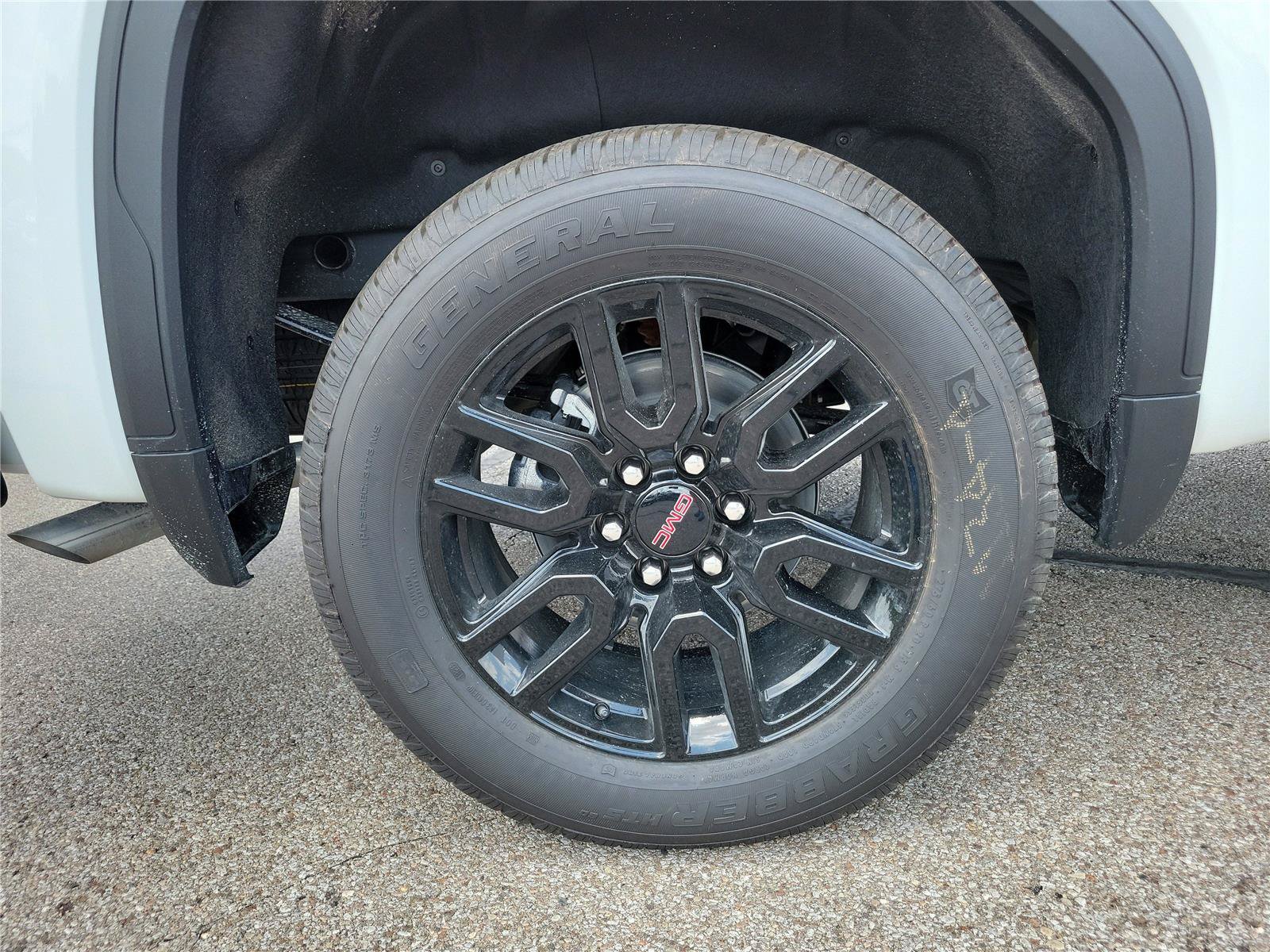 New 2026 GMC Sierra 1500 Elevation w/ Preferred Package AWD/4WD image 6