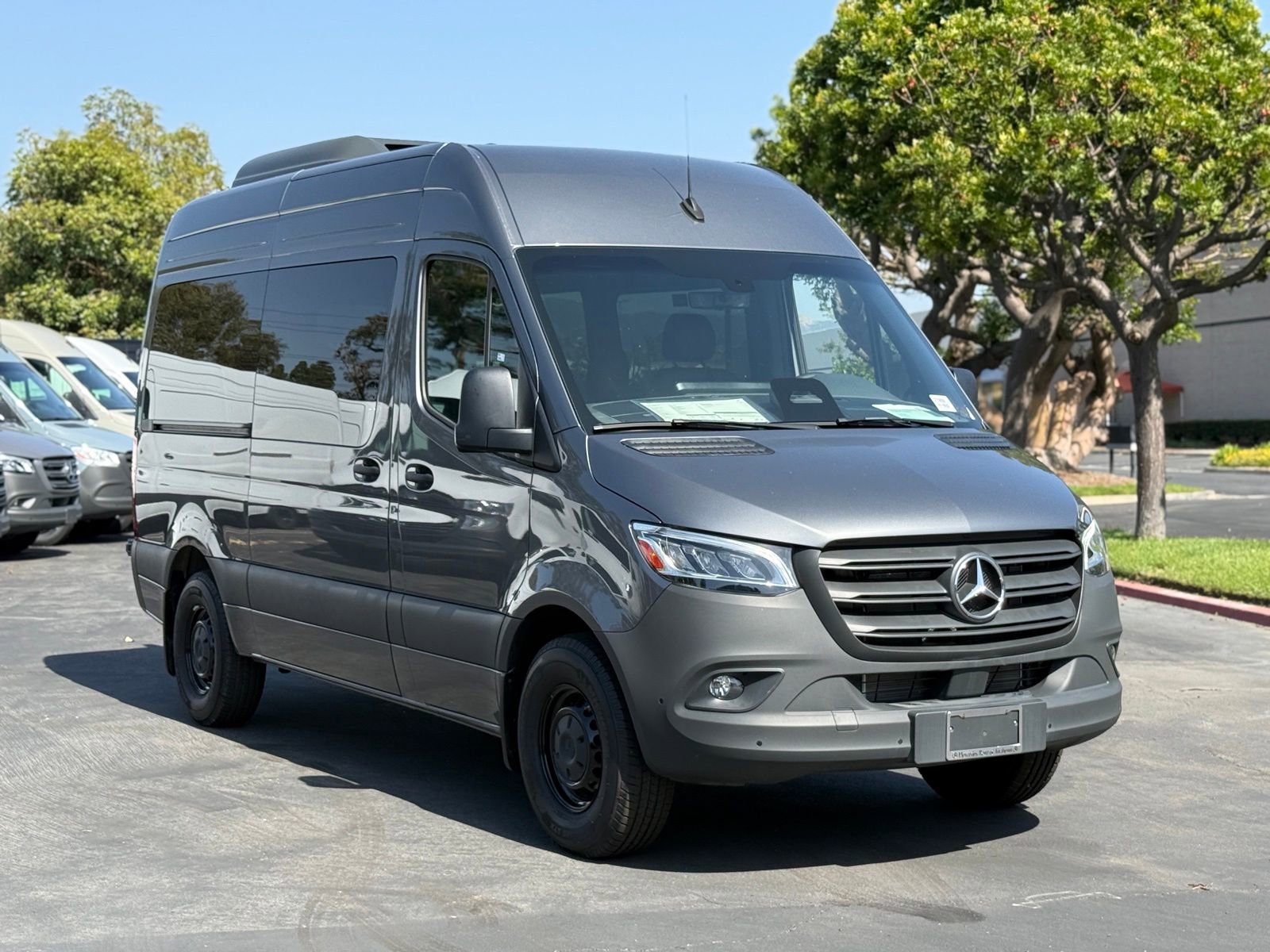 New 2025 Mercedes-Benz Sprinter 2500 image 8