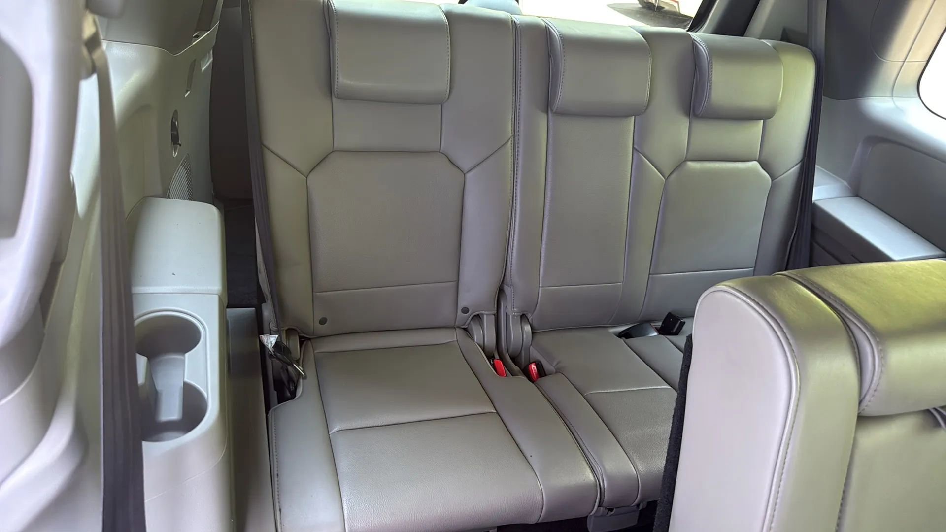 Used 2009 Honda Pilot EX-L image 24