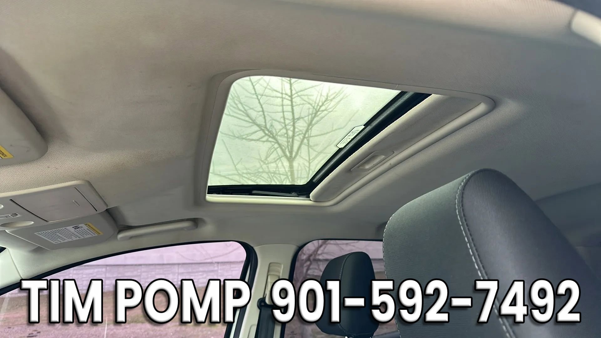 Used 2018 Ford EcoSport SE w/ SE Convenience Package image 14