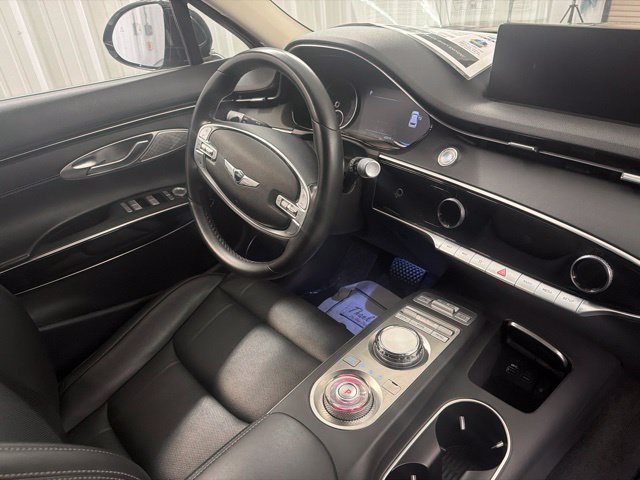Used 2025 Genesis GV70 2.5T AWD/4WD image 24