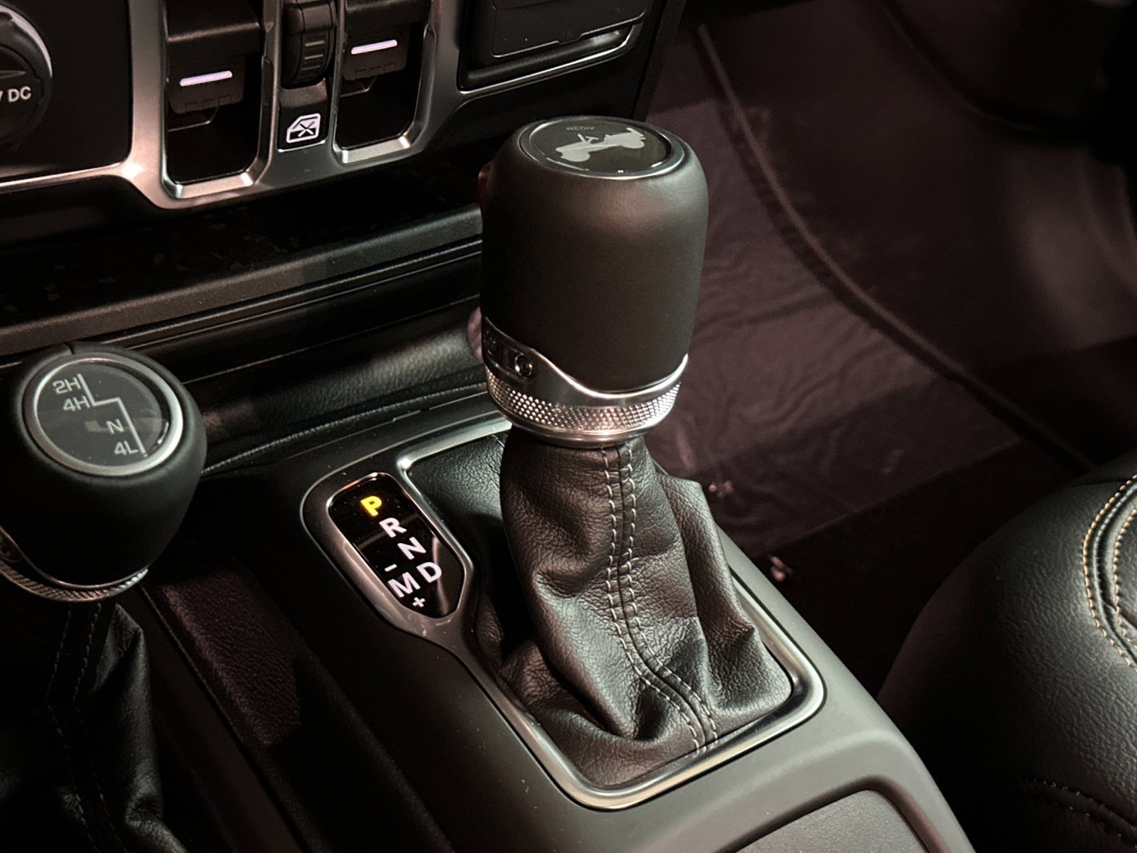 New 2025 Jeep Wrangler Sahara w/ Safety Group image 20