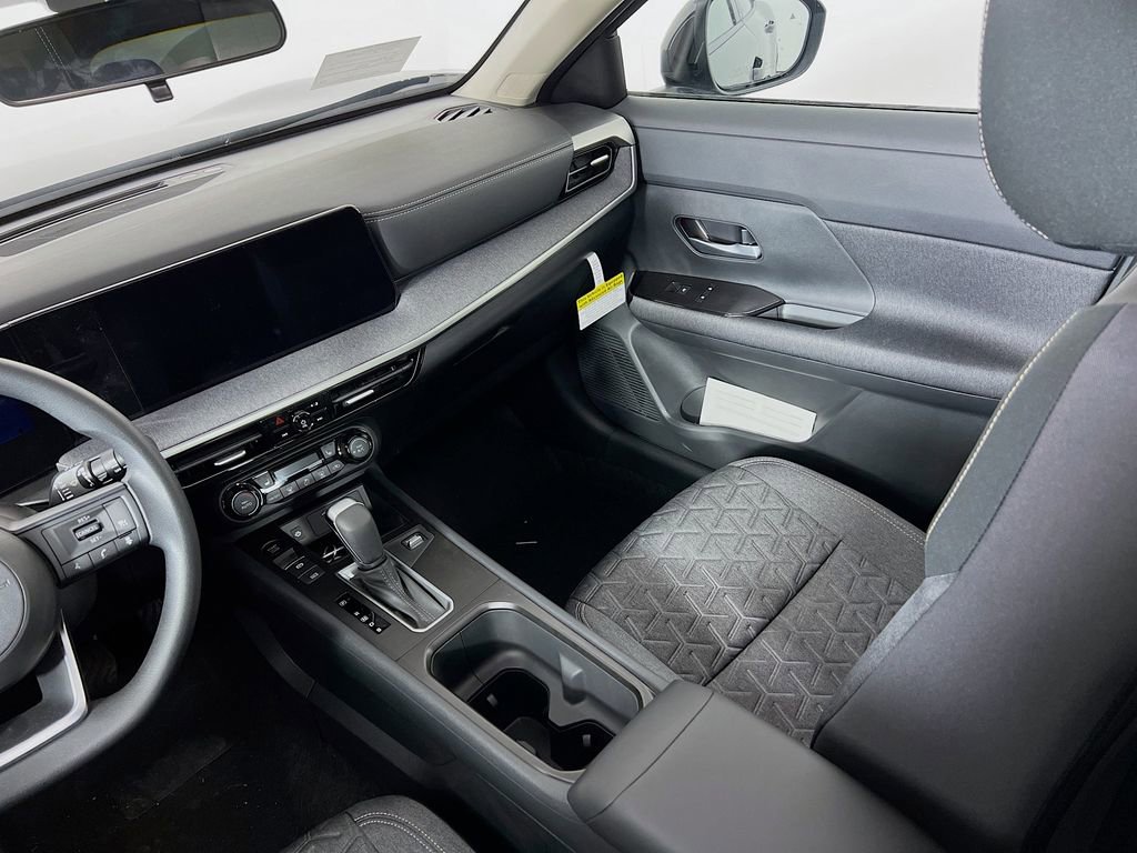 New 2026 Nissan Kicks SV w/ SV Premium Package image 22