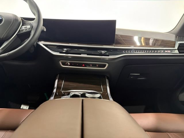 Certified 2024 BMW X5 xDrive40i w/ Premium Package AWD/4WD image 35