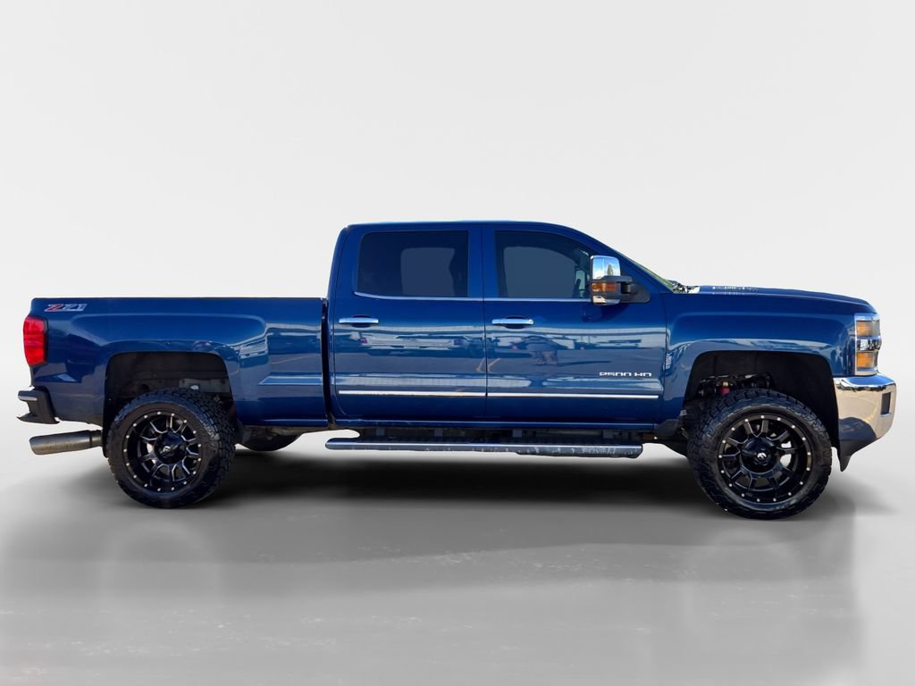 Used 2015 Chevrolet Silverado 2500 LTZ w/ Duramax Plus Package AWD/4WD image 7
