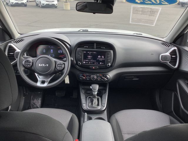 Used 2024 Kia Soul LX w/ Option Group 015 FWD image 6