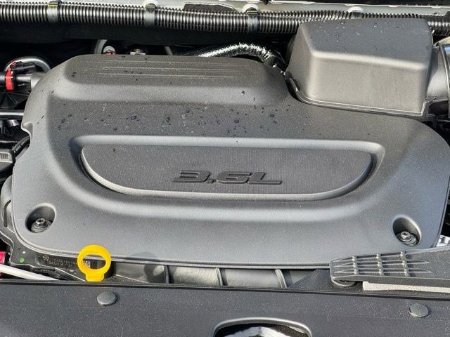 New 2026 Chrysler Pacifica Select image 44