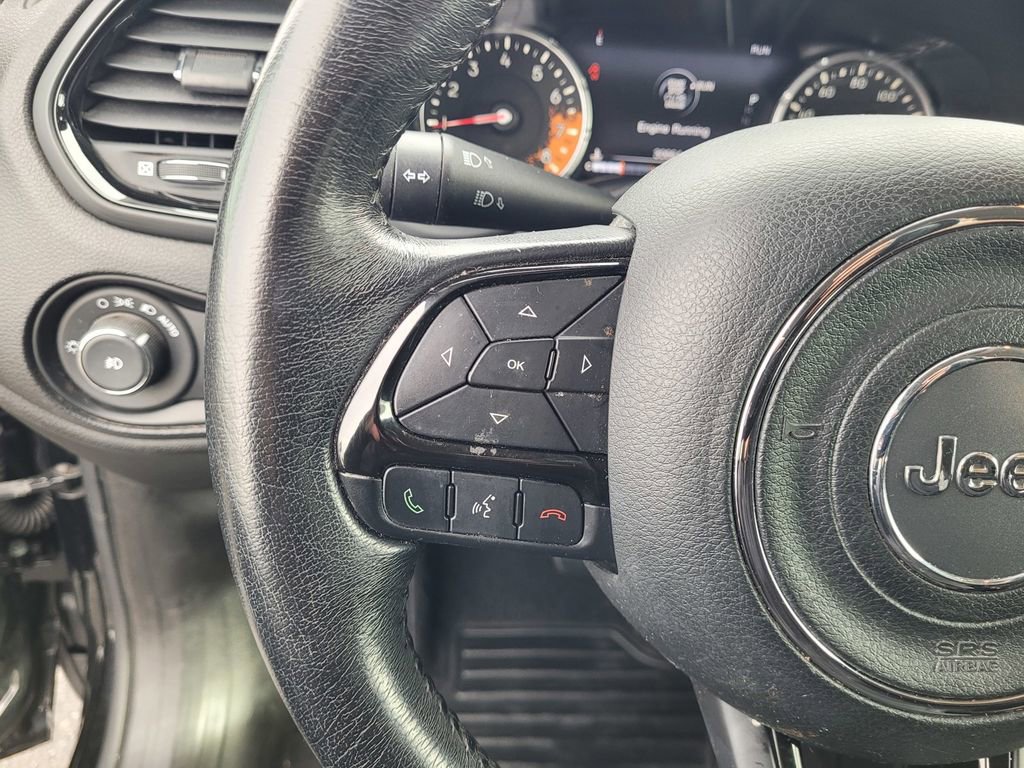Used 2018 Jeep Renegade Altitude w/ UConnect 8.4 Nav Group image 21