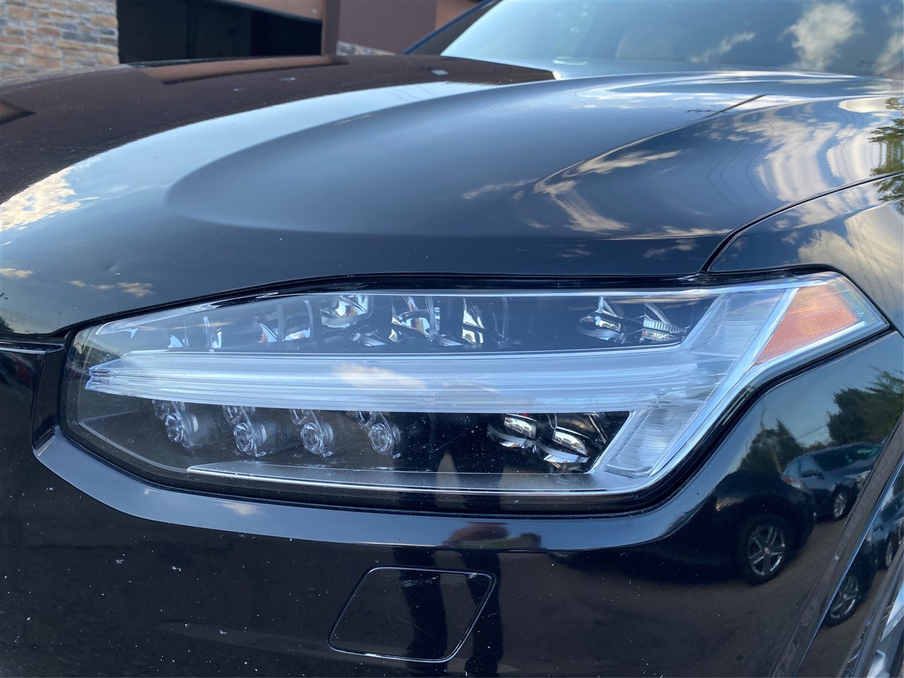 Used 2018 Volvo XC90 T6 Momentum w/ Convenience Package image 18