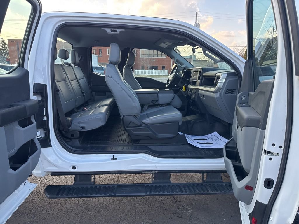 Certified 2023 Ford F350 XL w/ Snow Plow Prep Package image 37