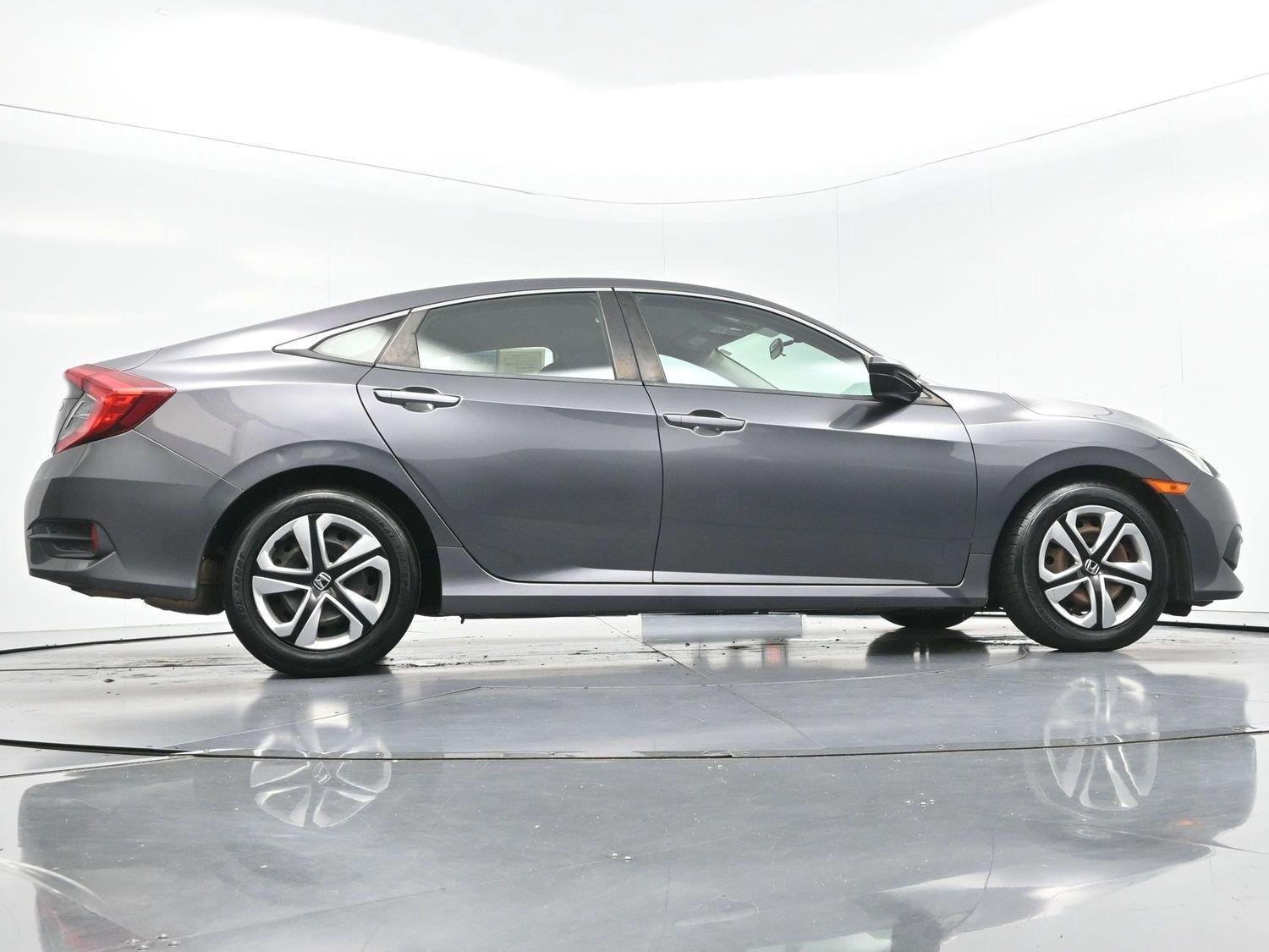Used 2018 Honda Civic LX image 44
