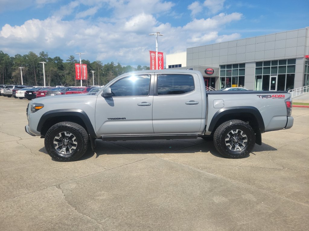Certified 2021 Toyota Tacoma TRD Off-Road w/ Advanced Technology Package AWD/4WD image 2