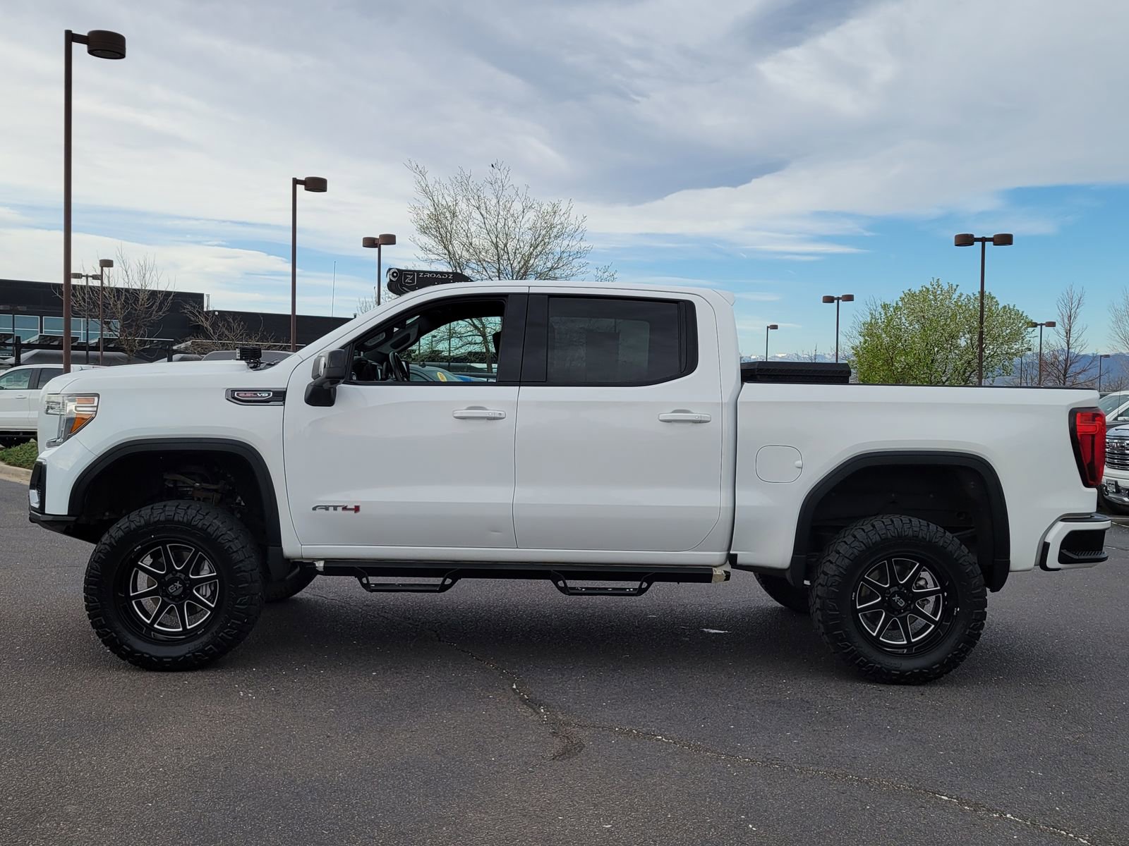 Used 2019 GMC Sierra 1500 AT4 w/ AT4 Premium Package image 6