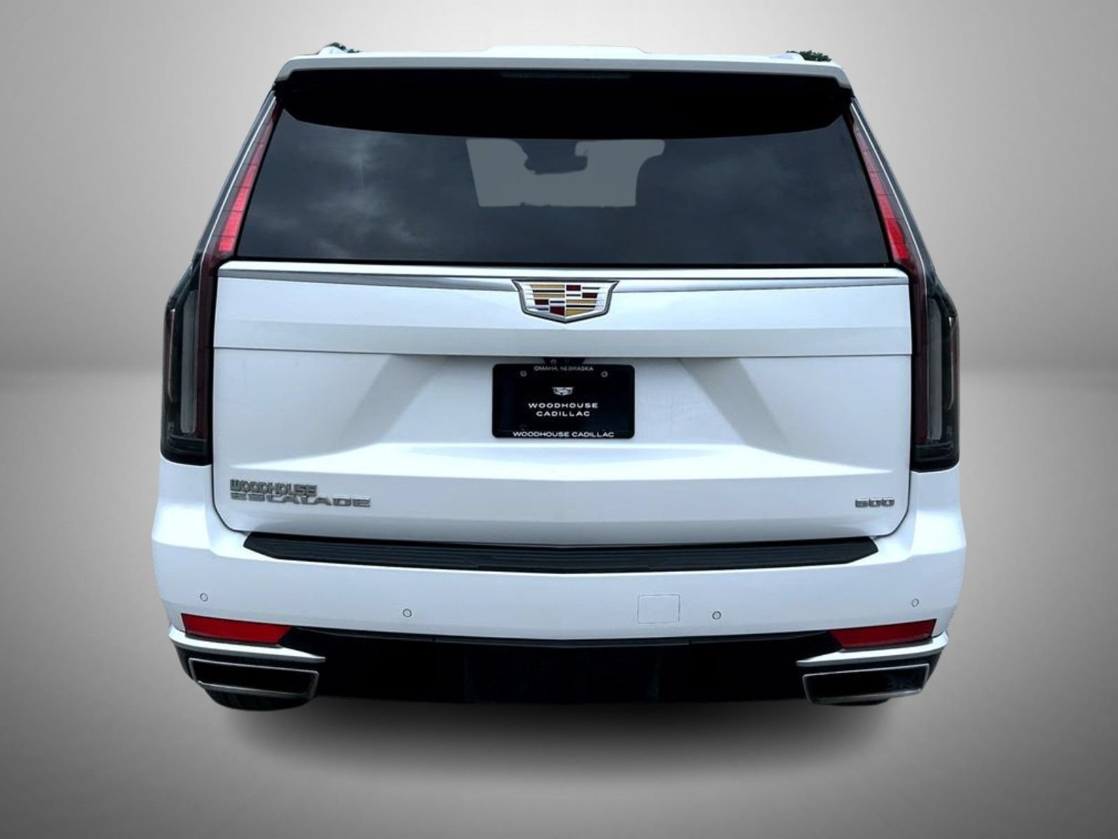 Used 2021 Cadillac Escalade Premium Luxury w/ Performance Package AWD/4WD image 6