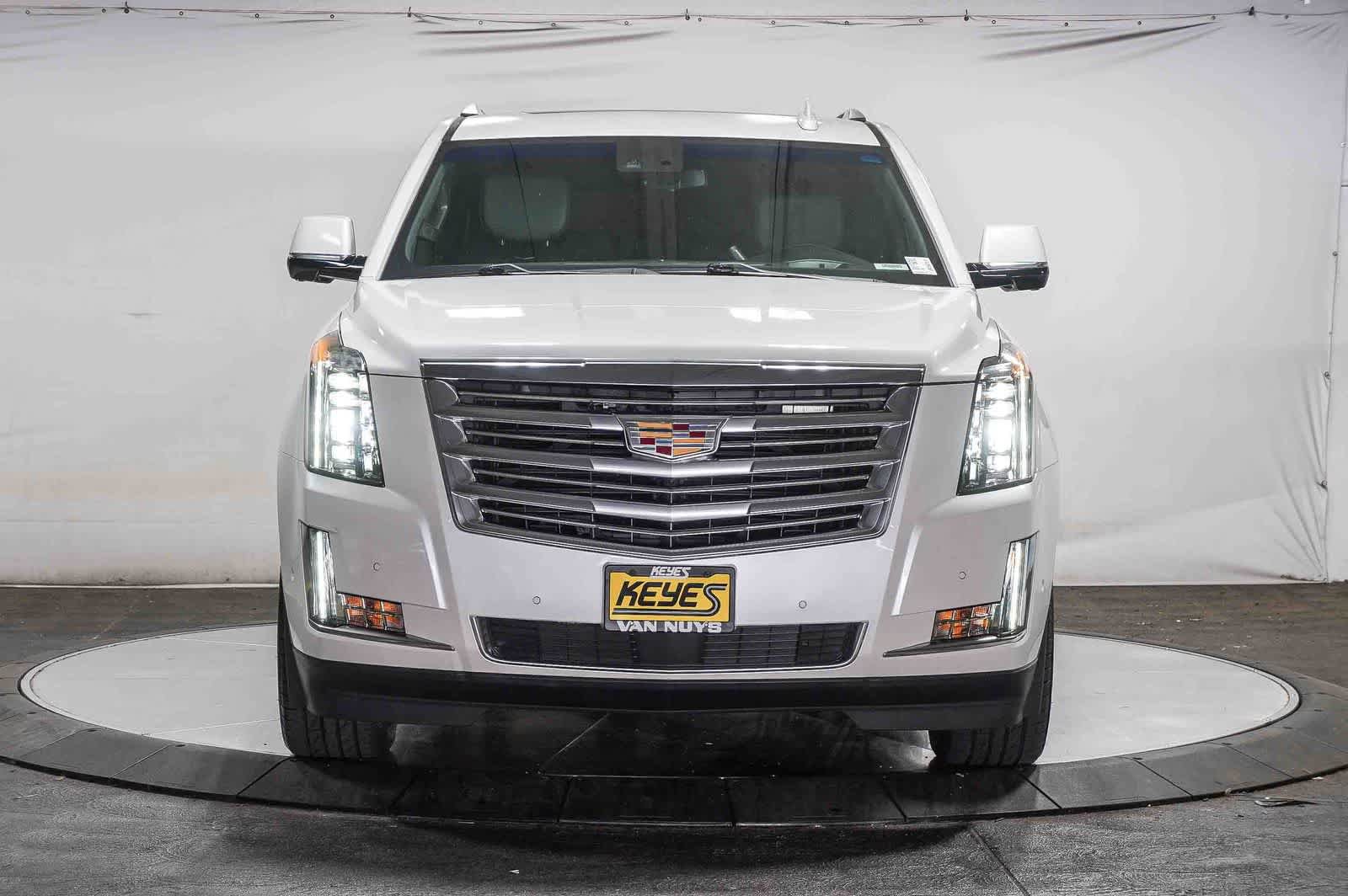 Used 2018 Cadillac Escalade ESV Platinum AWD/4WD image 6