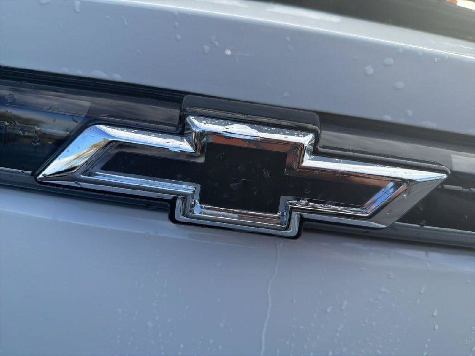 New 2026 Chevrolet Equinox EV LT FWD image 35