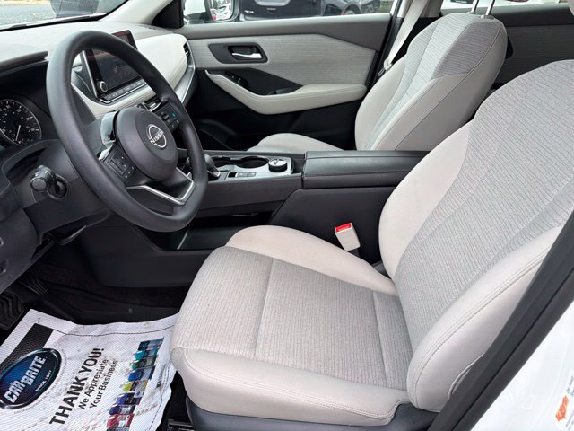 Used 2023 Nissan Rogue SV AWD/4WD image 20
