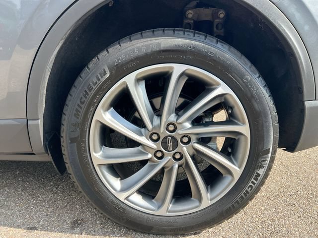 Used 2024 Lincoln Corsair AWD w/ Equipment Group 101A image 20
