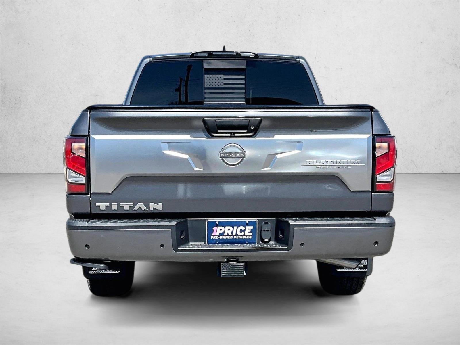 Used 2023 Nissan Titan Platinum Reserve w/ Moonroof Package RWD image 4