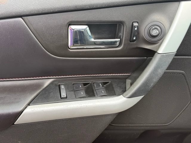 Used 2013 Ford Edge SEL AWD/4WD image 26