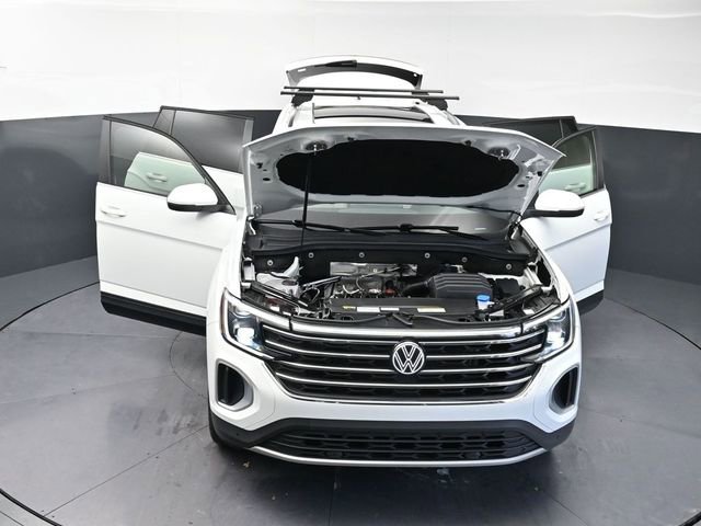 Used 2024 Volkswagen Atlas SE FWD image 42